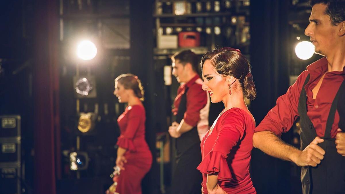 Carmen y Matilde Rubio celebran en el Villegas 35 años de danza