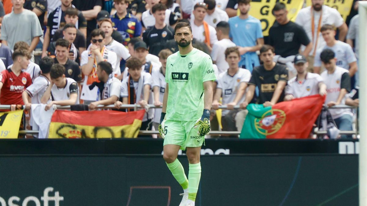 Mamardashvili juega su último partido en Mestalla antes de marcharse al Liverpool