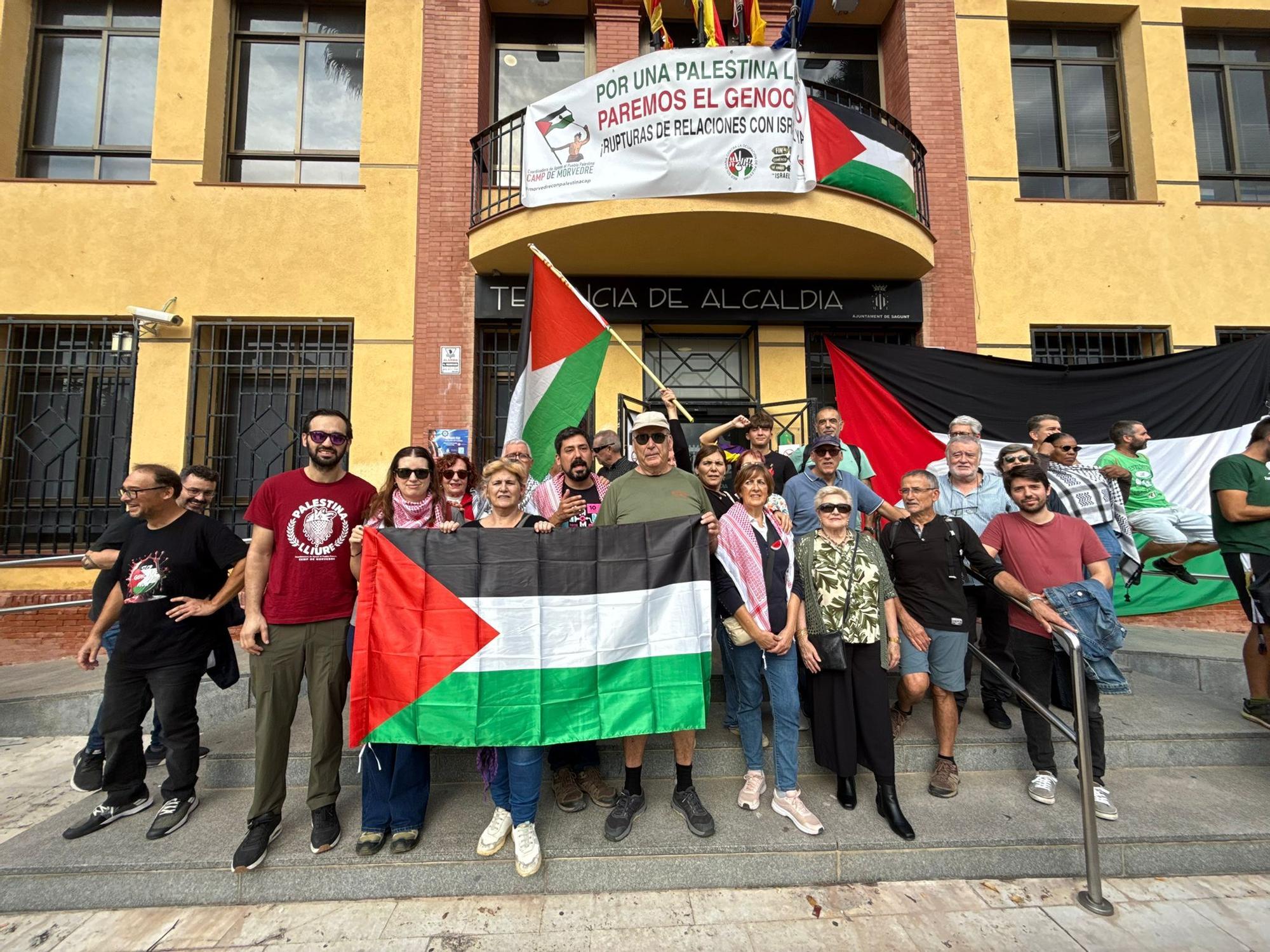 Concentración por Palestina en el Port de Sagunt