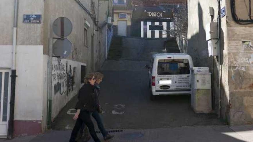 Zona de la calles Los Carros y Fortaleza donde la Junta ha ordenado el cierre de un pub durante 40 días.