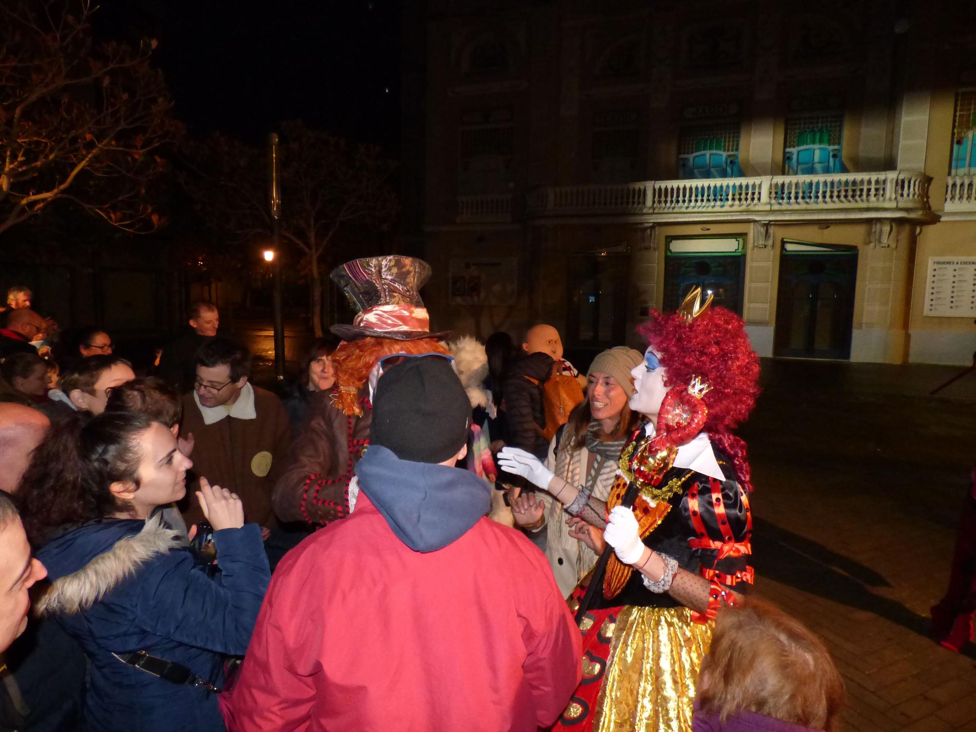 Els personatges d''Alícia al país de les meravelles' es deixen veure a Figueres