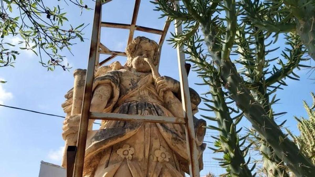 La escultura de 'El Ángel de la Fama'