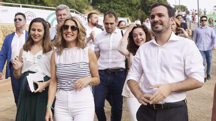 La vicepresidenta segunda del Gobierno, Yolanda Díaz, junto al ministro de Consumo y coordinador federal de IU, Alberto Garzón.