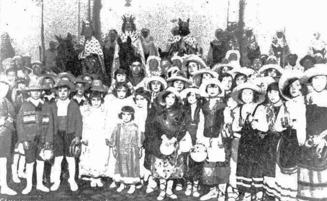 1926 Cabalgate de los Reyes Magos de la ciudad.jpg