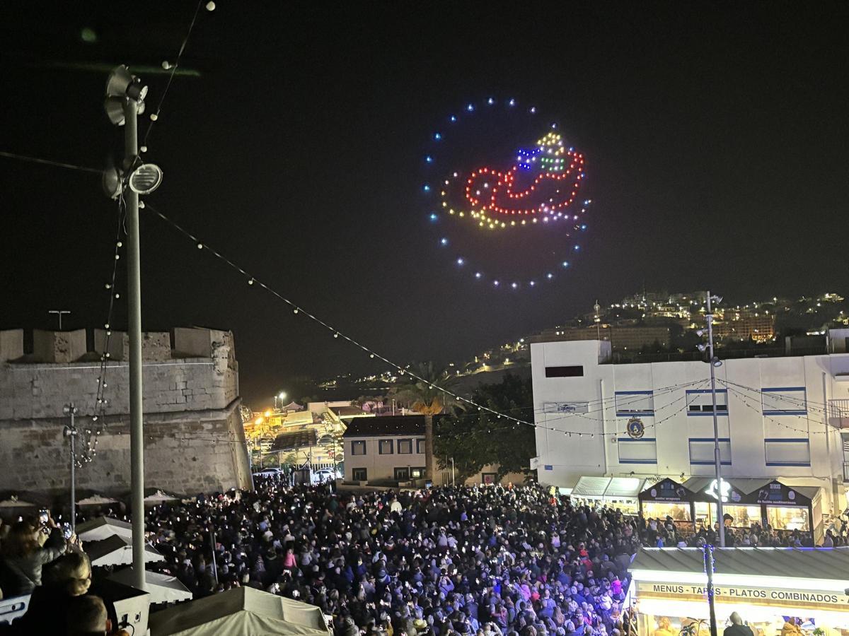 Otra foto del encendido navideño del 2024 en Peñíscola.