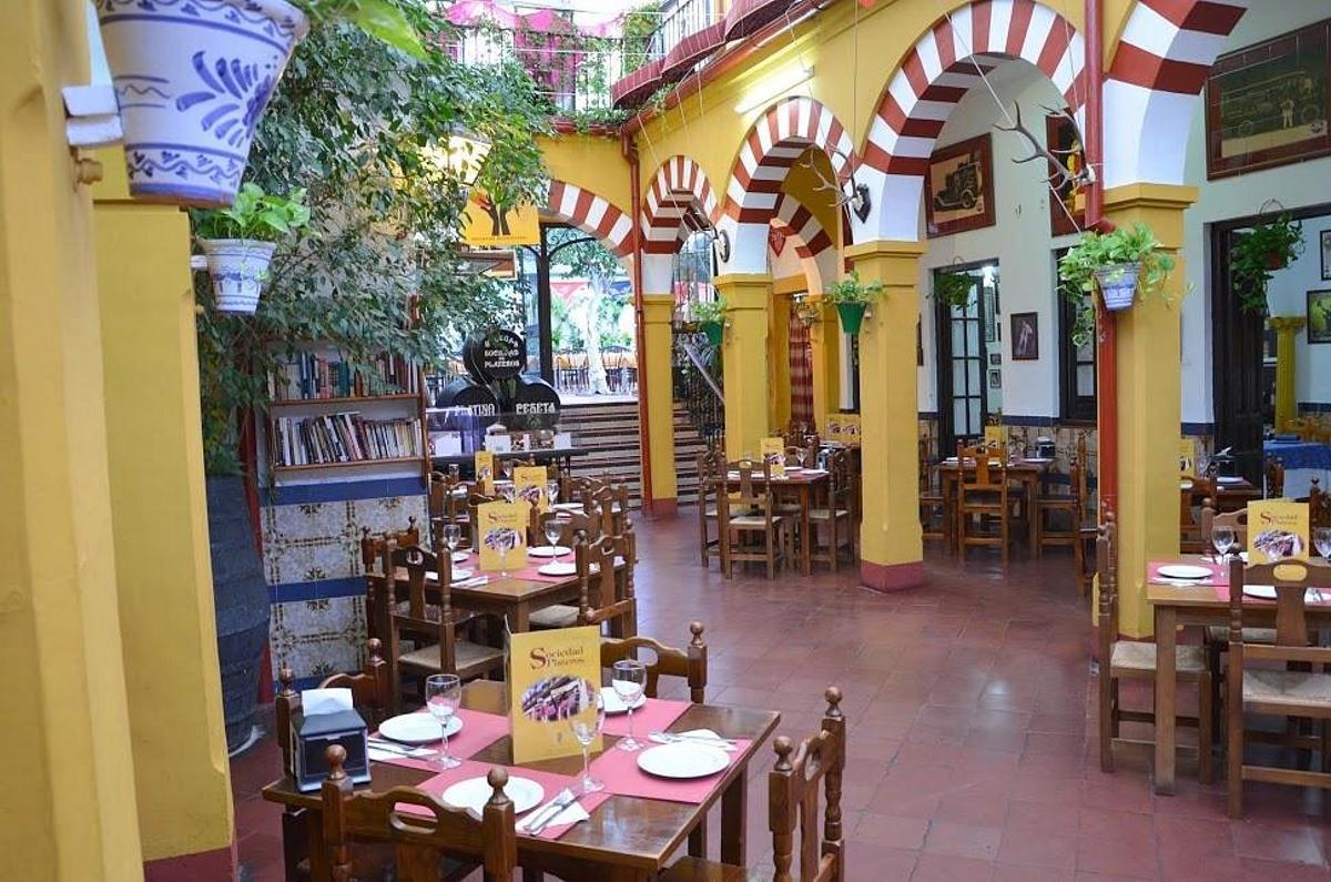 Interior de Sociedad Plateros María Auxiliadora