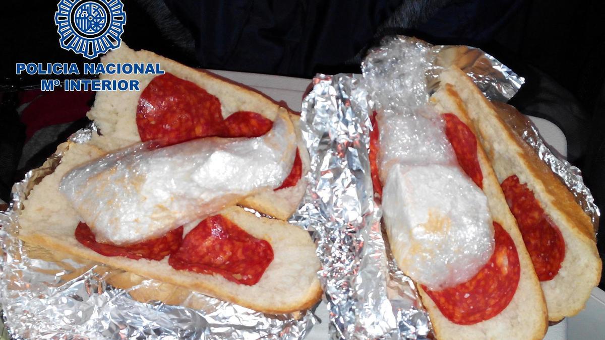 Cocaína en bocadillos de chorizo.