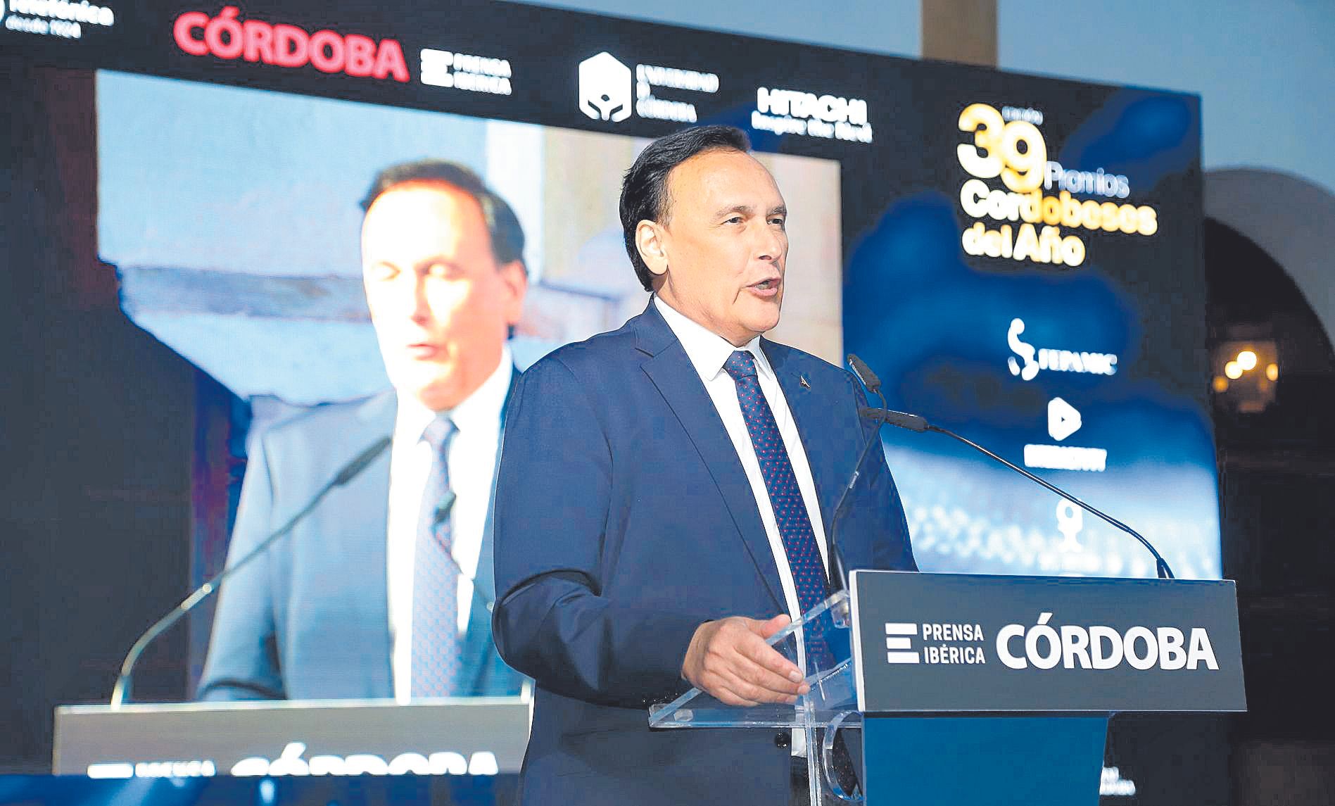 14.	José Carlos Gómez Villamandos, durante un momento de su discurso en los Cordobeses del Año.