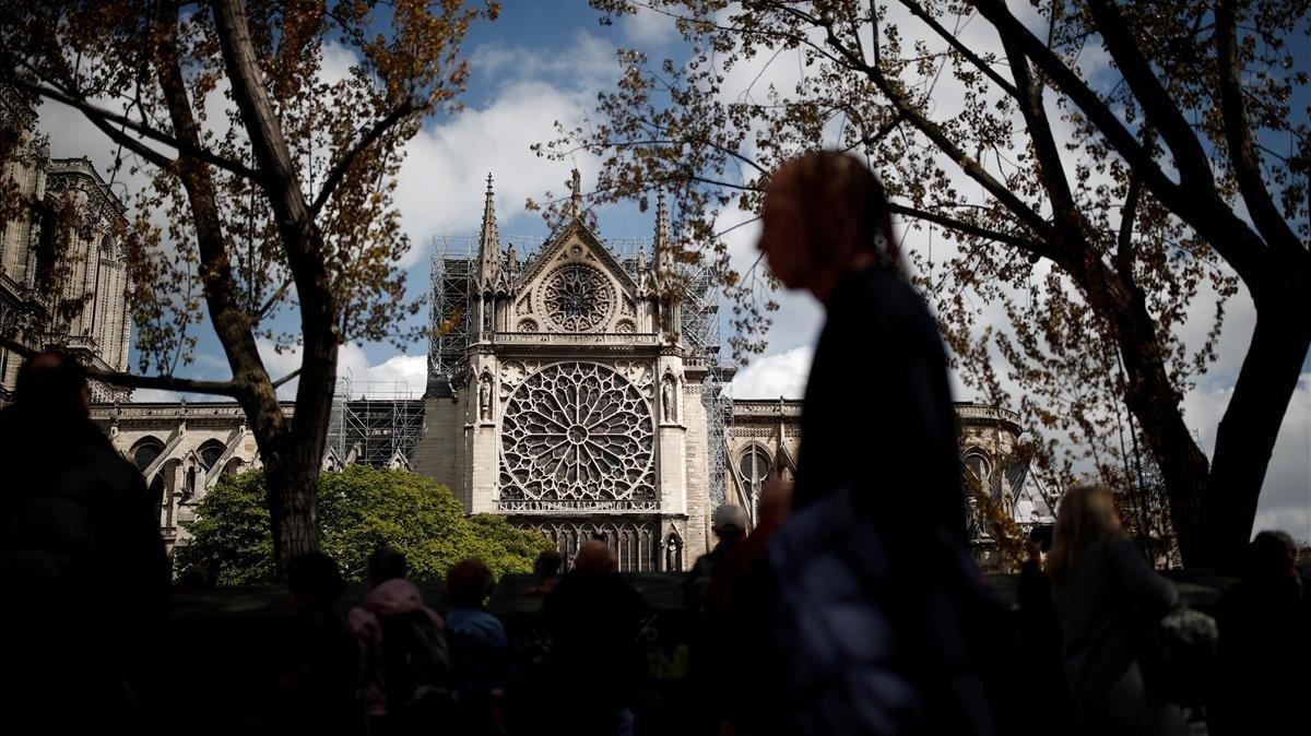 Imagen de Notre Dame dos días después de extinguido el incendio.