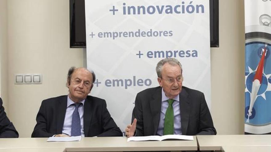 Loa antiguos dirigentes de la CEC, José Roca y Rafael Montero.