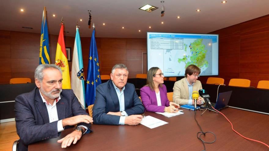 El alcalde de Sanxenxo, Telmo Marín, hablaba sobre la agresión ayer en una rueda de prensa sobre otros asuntos. // G. Santos