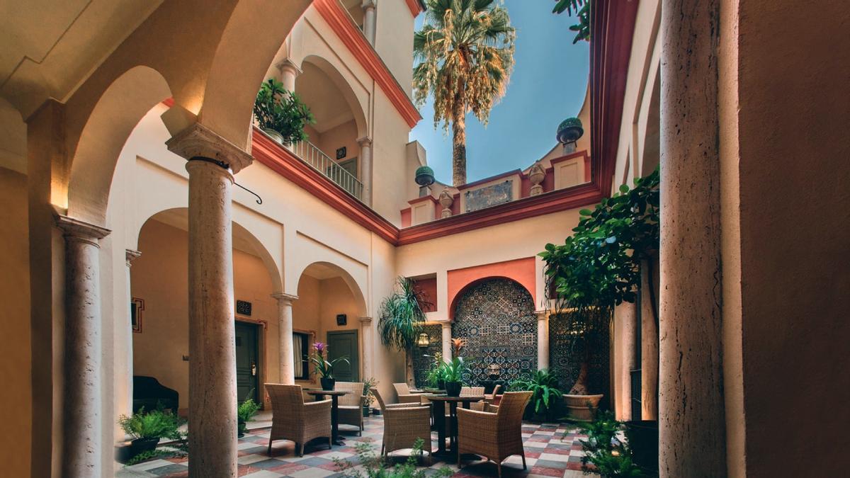 Patio de Casa Romana Boutique Hotel.