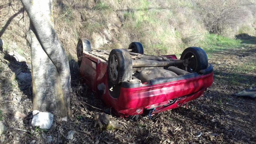 Fallece un hombre tras caer al vacío el turismo que conducía en Alcampell (Huesca)