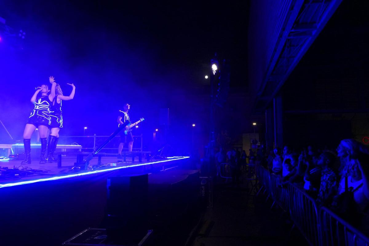 EN IMATGES | El nou show de Somboits tanca els concerts de les Festes de Sant Pere de Figueres EN IMATGES | El nou show de Somboits tanca els concerts de les Festes de Sant Pere de Figueres