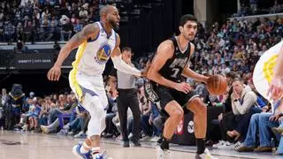 Santi Aldama regresa y contribuye a la victoria de Memphis ante unos Warriors en crisis