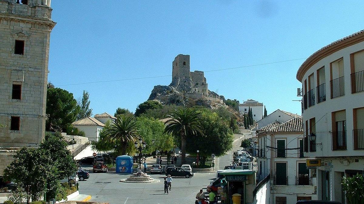 Fotografía de archivo del castillo de Luque.
