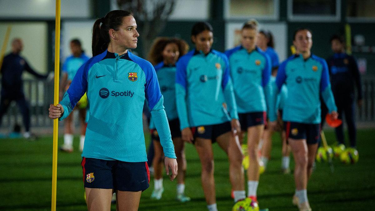 El Barça femenino estrena 2023 con un entreno con el equipo al completo