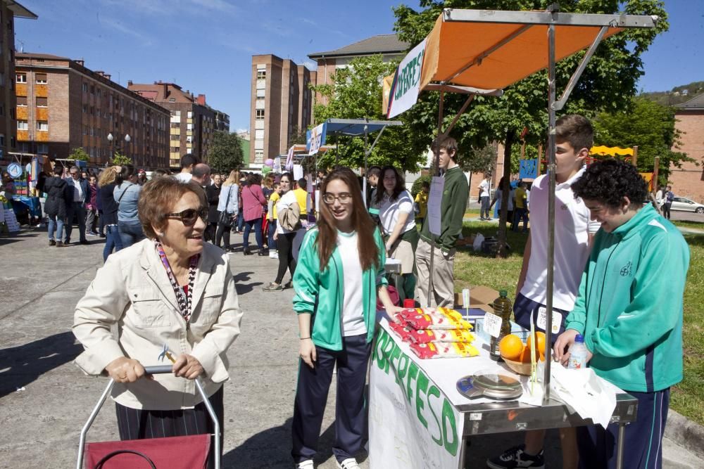 Mercado de cooperativas en El Entrego