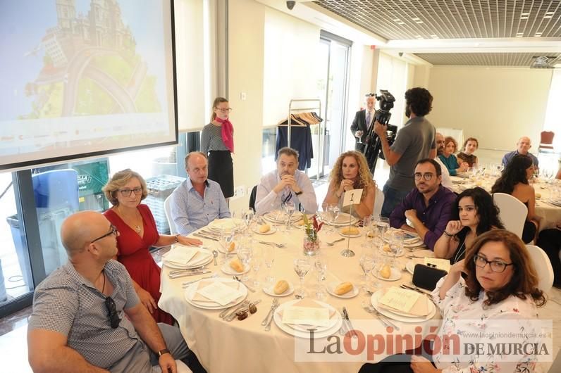 Comida de hermandad organizada por la Asociación Regional de Autoescuelas de Murcia (Aramur)