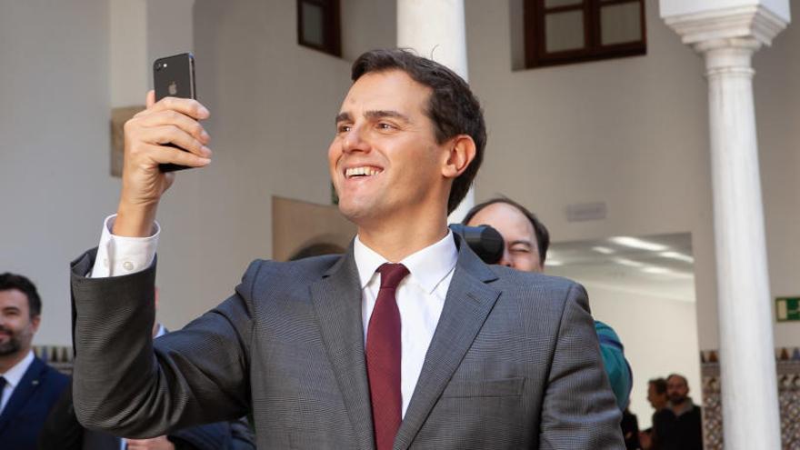 Pirategen el compte de WhatsApp d&#039;Albert Rivera