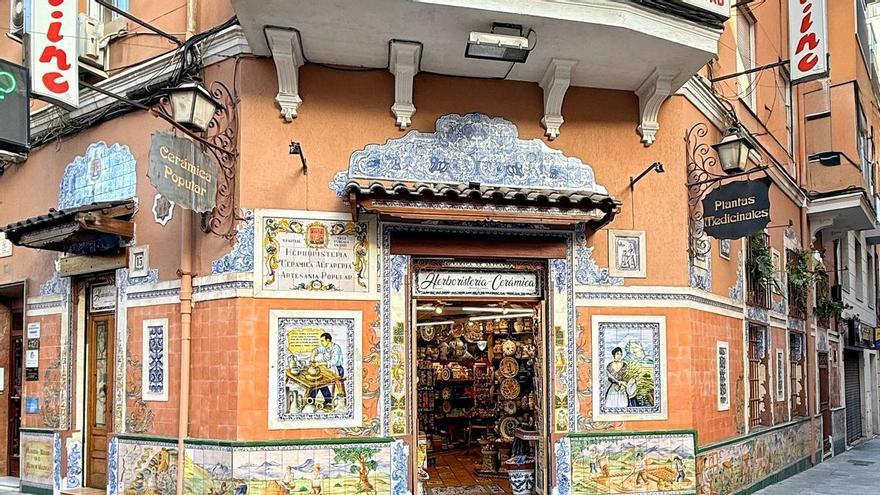 Herboristería Cerámica Pascual, tradición familiar, artesanía y adaptación constante