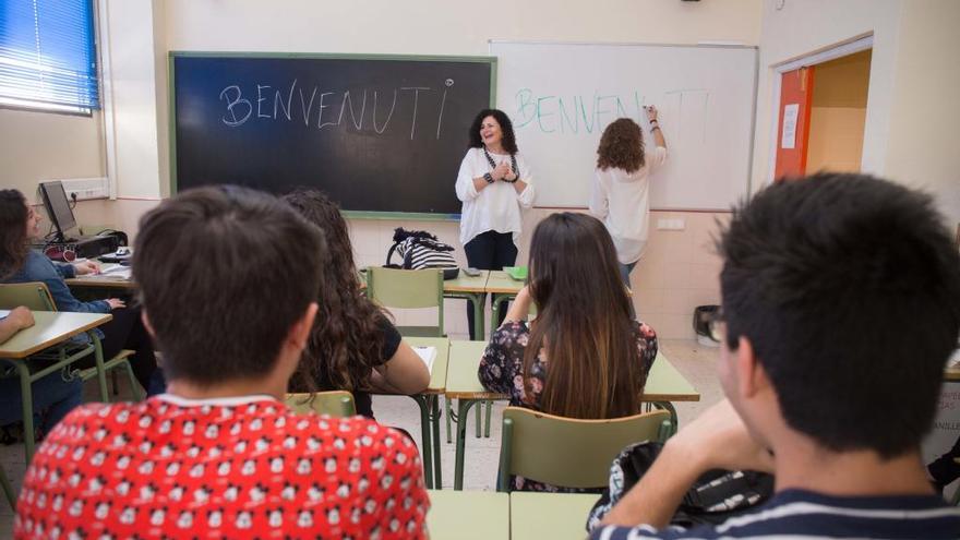 Estos son los institutos de Alicante que tendrán profesores nativos este curso