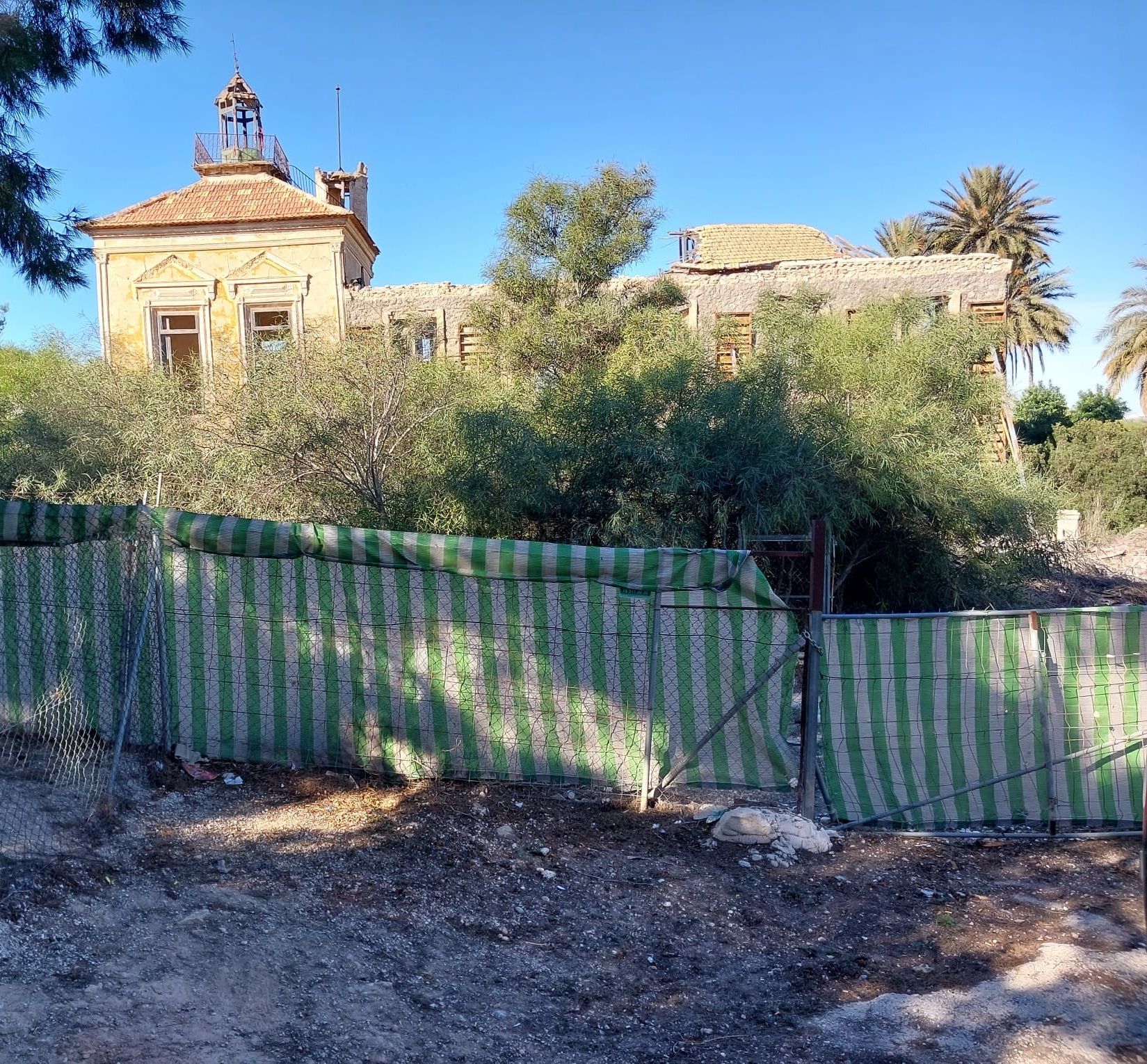 Aspecto que presenta la Casa de Los Balcones de Torrevieja.