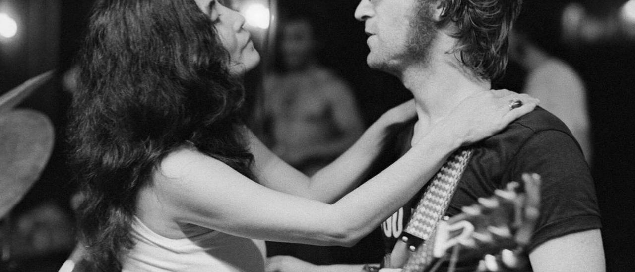 John lennon y Yoko Ono, en 1972, en la época de ’Some Time in New York City’.