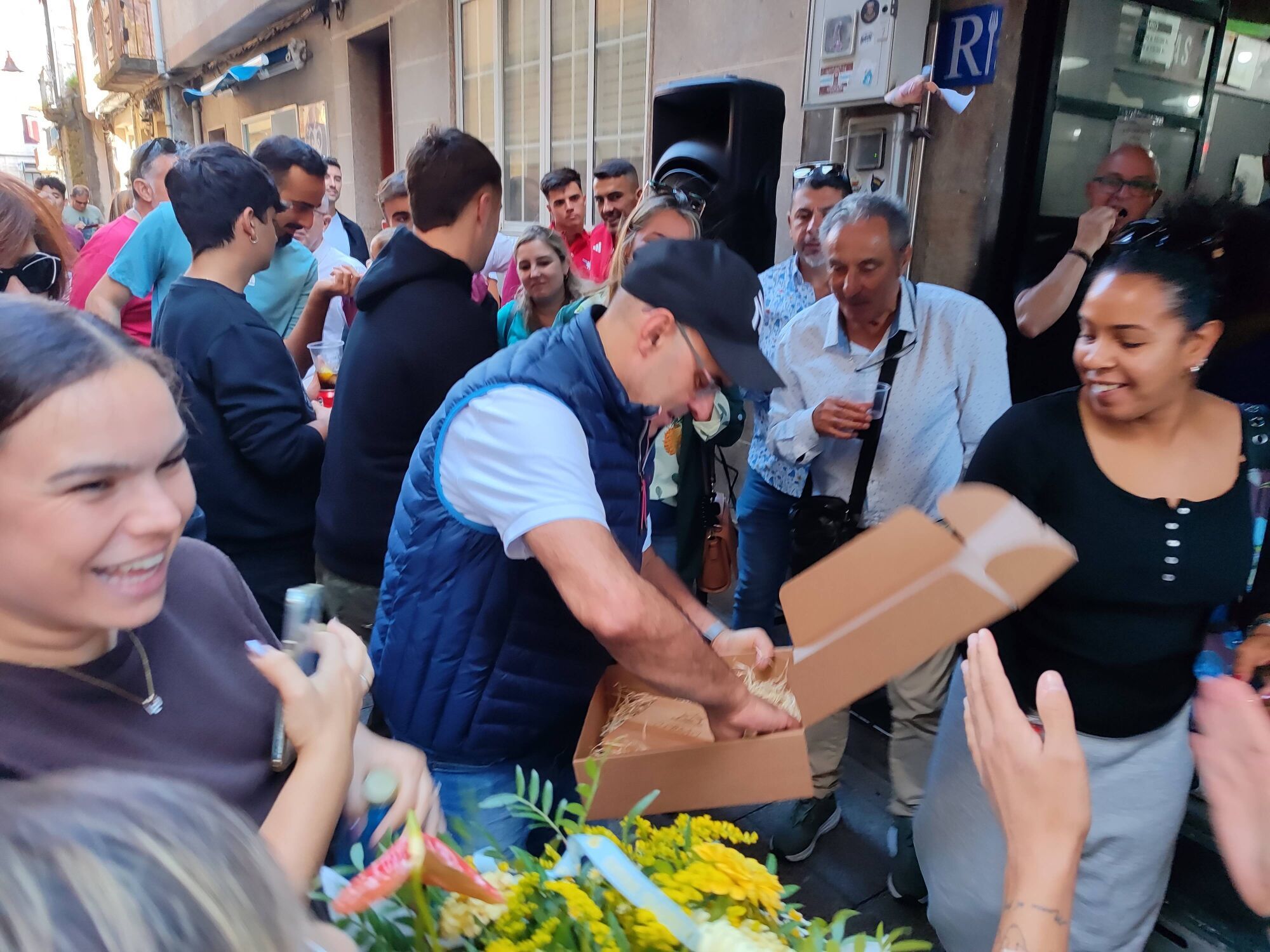 FIESTA DESPEDIDA TAPERIA O PELAO CANGAS