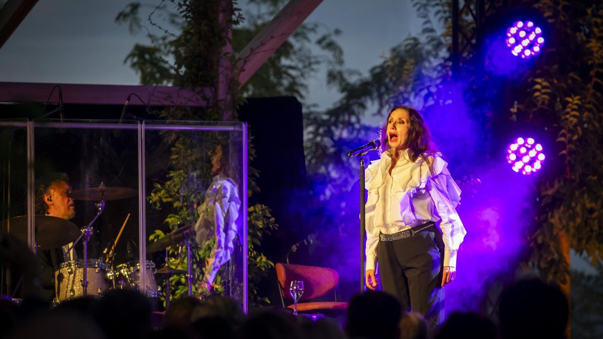 El concert de Luz Casal al Vilar de la Duquessa de Cardona