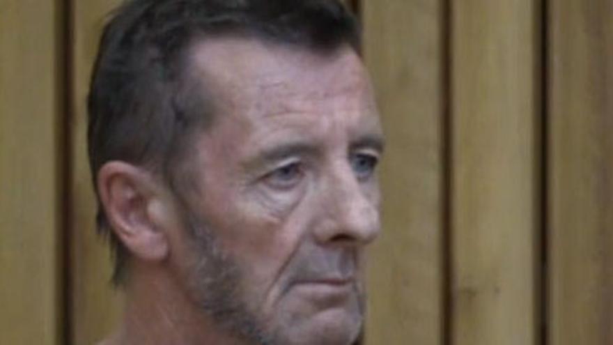 Phil Rudd, batería de AC/DC, tras ser detenido.