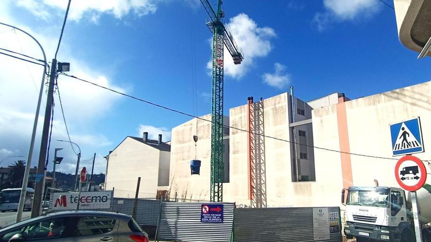 Al fondo, solar en obras para un edificio en Che Guevara. | IR