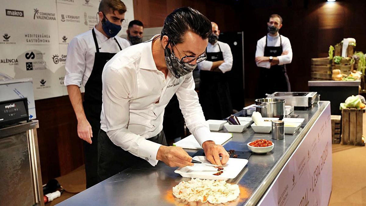 El chef valenciano durante su intervención en la feria. | LEVANTE-EMV