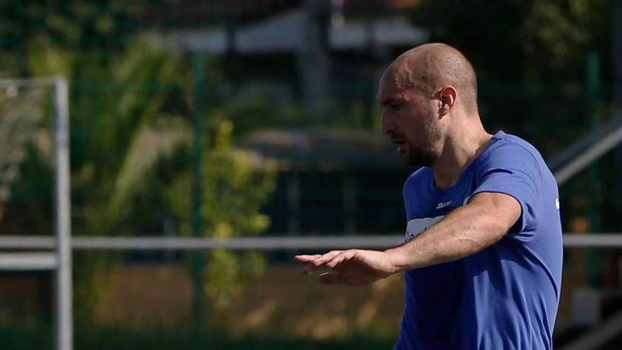 Juanma, en un entrenamiento en Miranda.