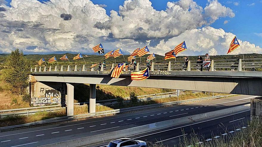 L&#039;ANC reivindica la independència des dels ponts