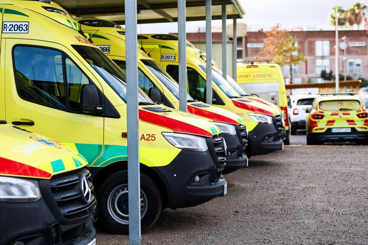 Ambulancias del SAMU 061 en Ibiza.