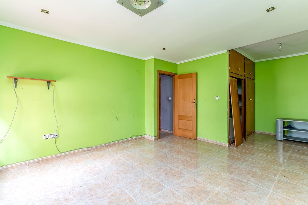 Piso a la venta en la calle Peris Celda por 92.200€