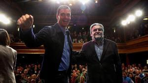 El presidente del Gobierno, Pedro Sánchez, presenta la candidatura de Pepu Hernández como candidato del PSOE al Ayuntamiento de Madrid, el 3 de febrero de 2019 en el teatro La Latina de la capital.