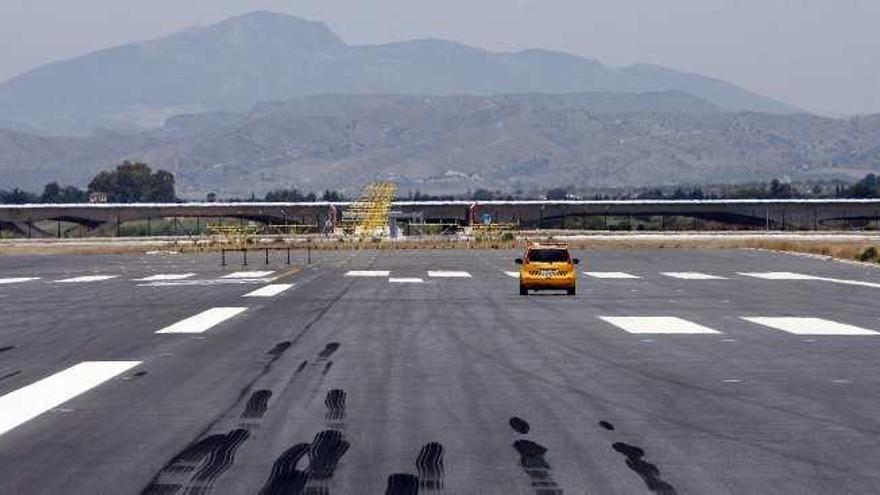 El plazo de los trabajos en las pistas del aeródromo será de nueve meses.
