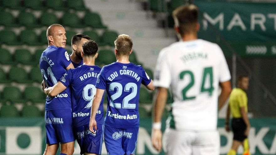 El Oviedo de Borja Sánchez acaba decimoquinto tras caer ante el Elche