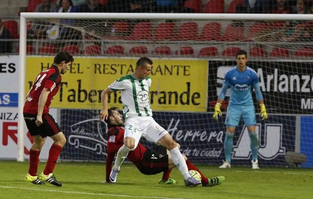 Markovic, en la victoria del Córdoba CF en Anduva, en mayo del 2016.