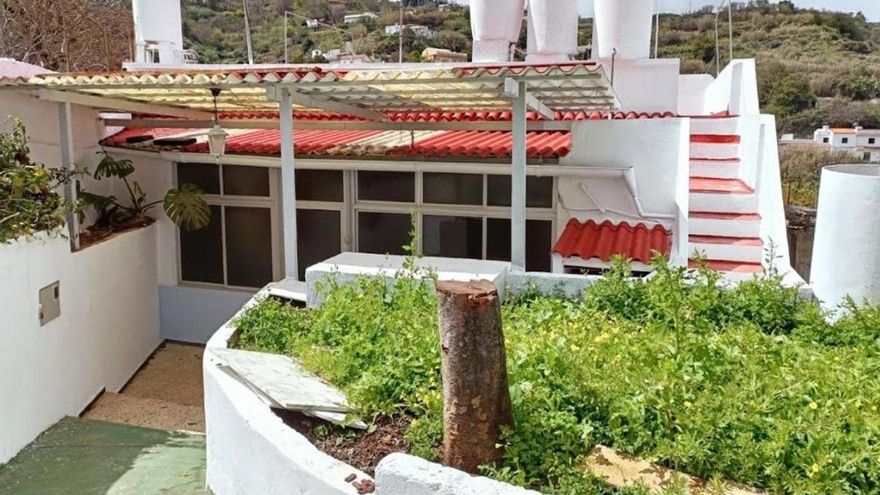 Casa terrera reformada en Valleseco: naturaleza, vistas y precio competitivo