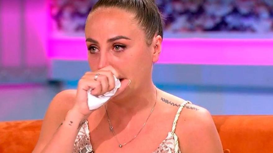 Comunicado urgente de la hija de Rocío Carrasco señalando dos culpables: &quot;Carmen Borrego y Sofía Suescun&quot;