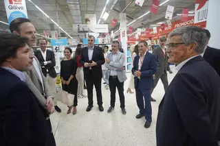 S'inaugura l'Alcampo a l'Espai Gironès