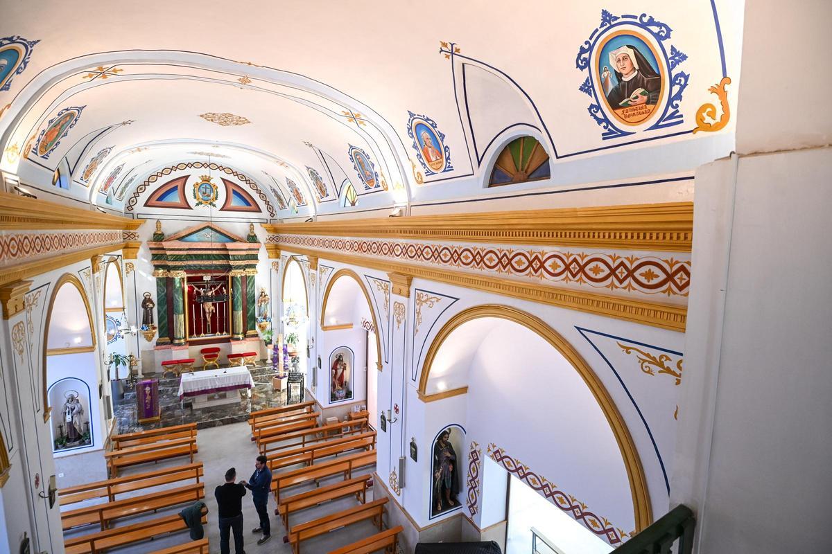 Los frescos del techo abordan diversas temáticas en la iglesia de La Marina en Elche