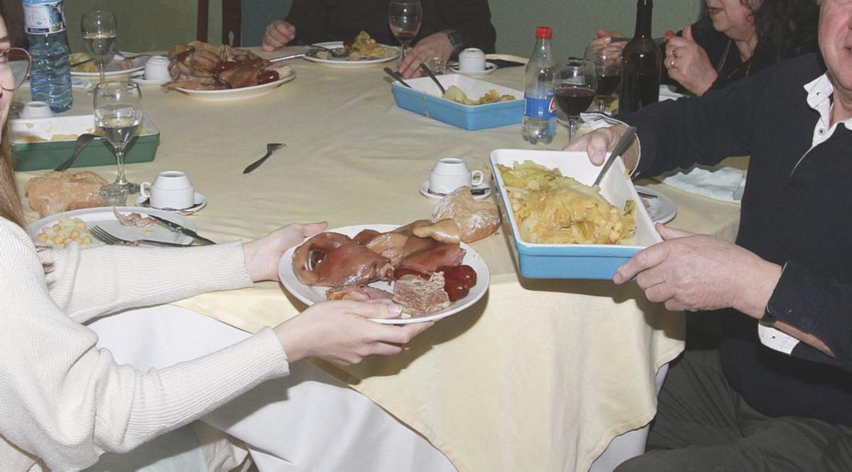 Imagen de archivo de un cocido. | IÑAKI OSORIO