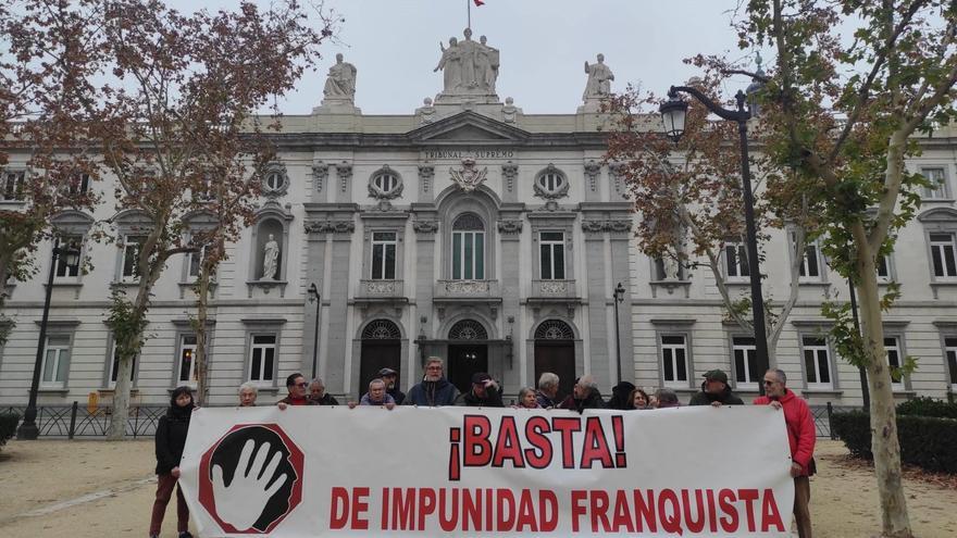 Las víctimas del franquismo aprovechan el debate de la amnistía del &#039;procés&#039; para reclamar la derogación de la franquista