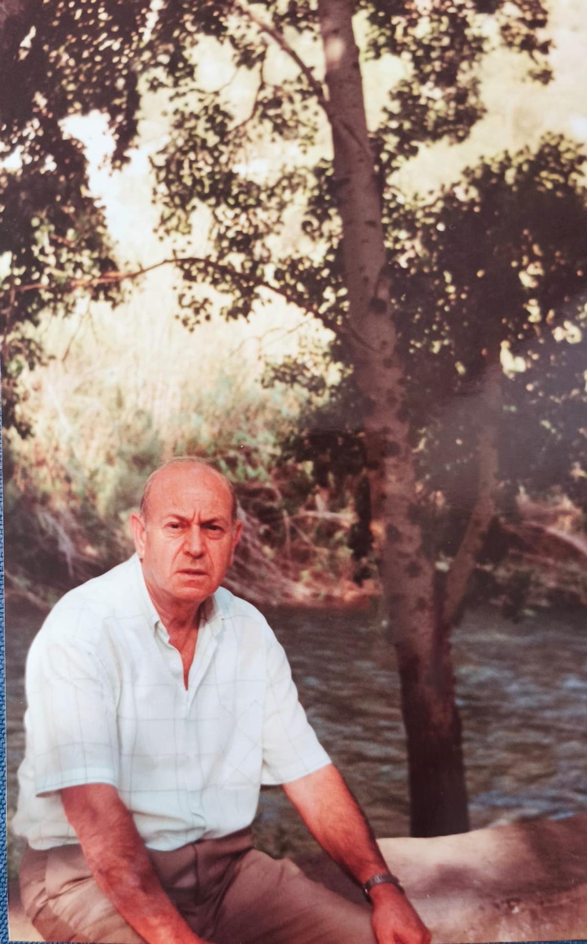 El veterinario gandiense Enric Colomer-