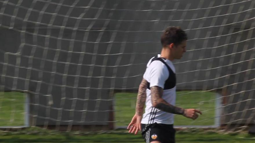 Santi Mina, en la jaula