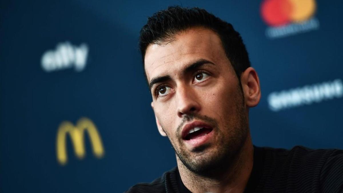 Sergio Busquets aconsejó a Neymar que se quede en el Barcelona